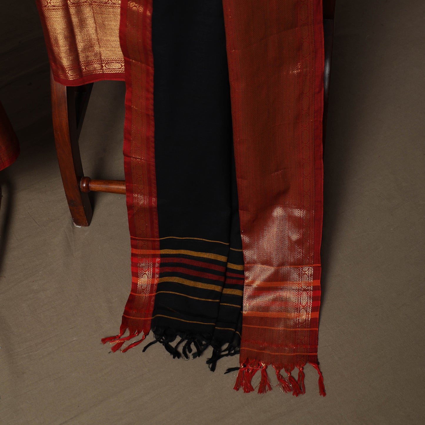 Dharwad Cotton 3pc Unstitched Dress Material Suit Set with Woven Border 29