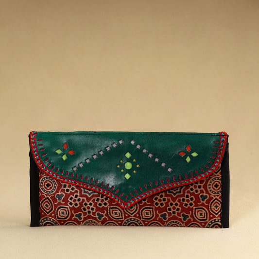 Kutch Embroidery Mashru Silk Handmade Leather Wallet 10