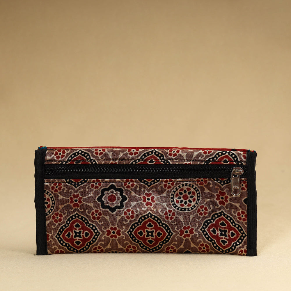 Brown - Kutch Embroidery Mashru Silk Handmade Leather Wallet 12