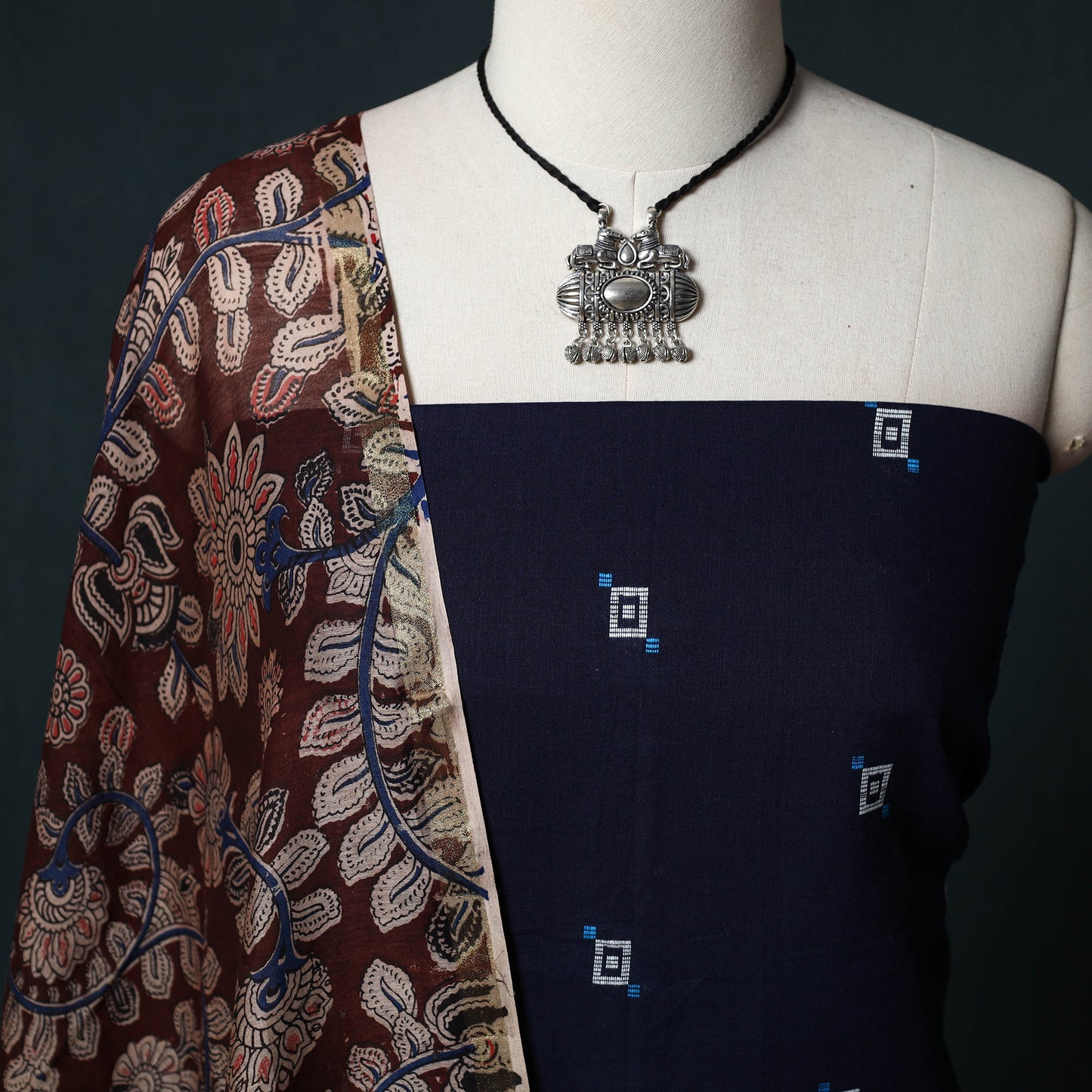 Jacquard Woven Cotton 2pc Unstitched Dress Material Kurta Set with Jewellery 15