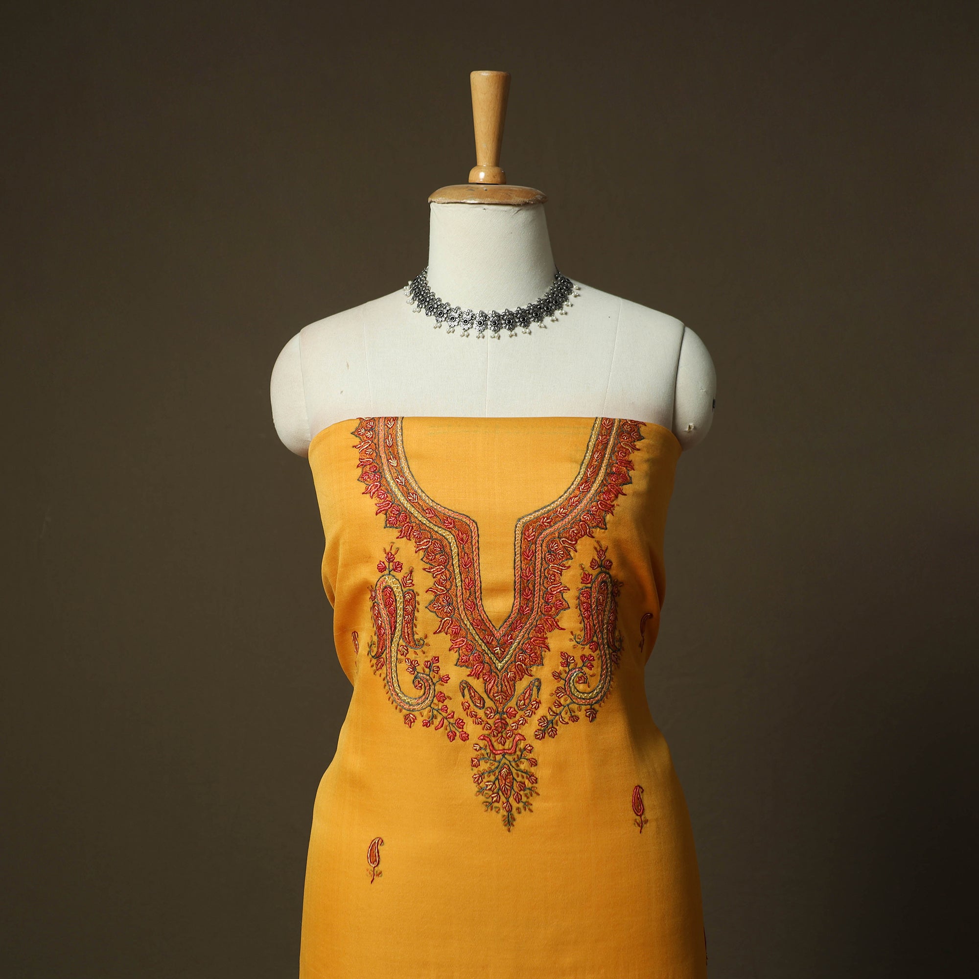 hand embroidered dress material Hand embroidered Eid Dress Fabric: lawn Color can be customized according to your choice . Eid booking of this dress open till 30th April. DM us to place an order. #handmade #embroidery #