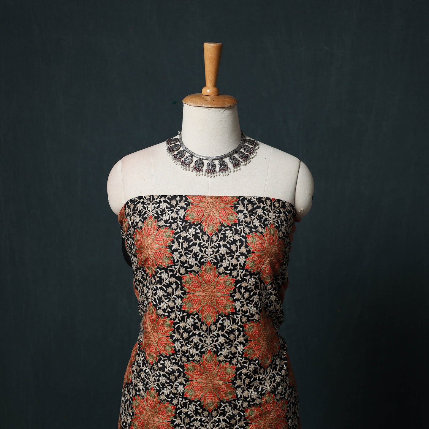 3pc Heavy Chain Stitch Embroidered Wool Unstitched Dress Material Suit Set 19