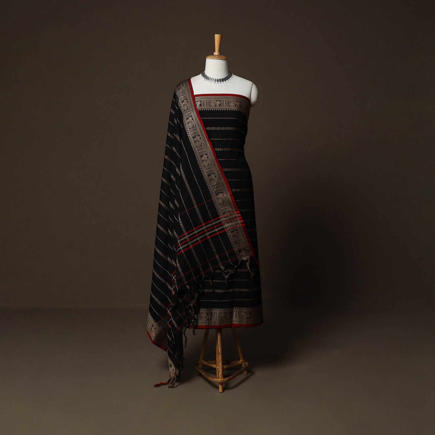 Dharwad Woven Cotton 3pc Plain Unstitched Dress Material Suit Set with Border 09