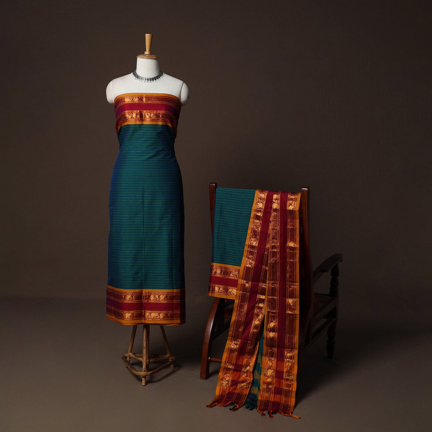 Dharwad Cotton 3pc Plain Unstitched Dress Material Suit Set with Zari Border 10