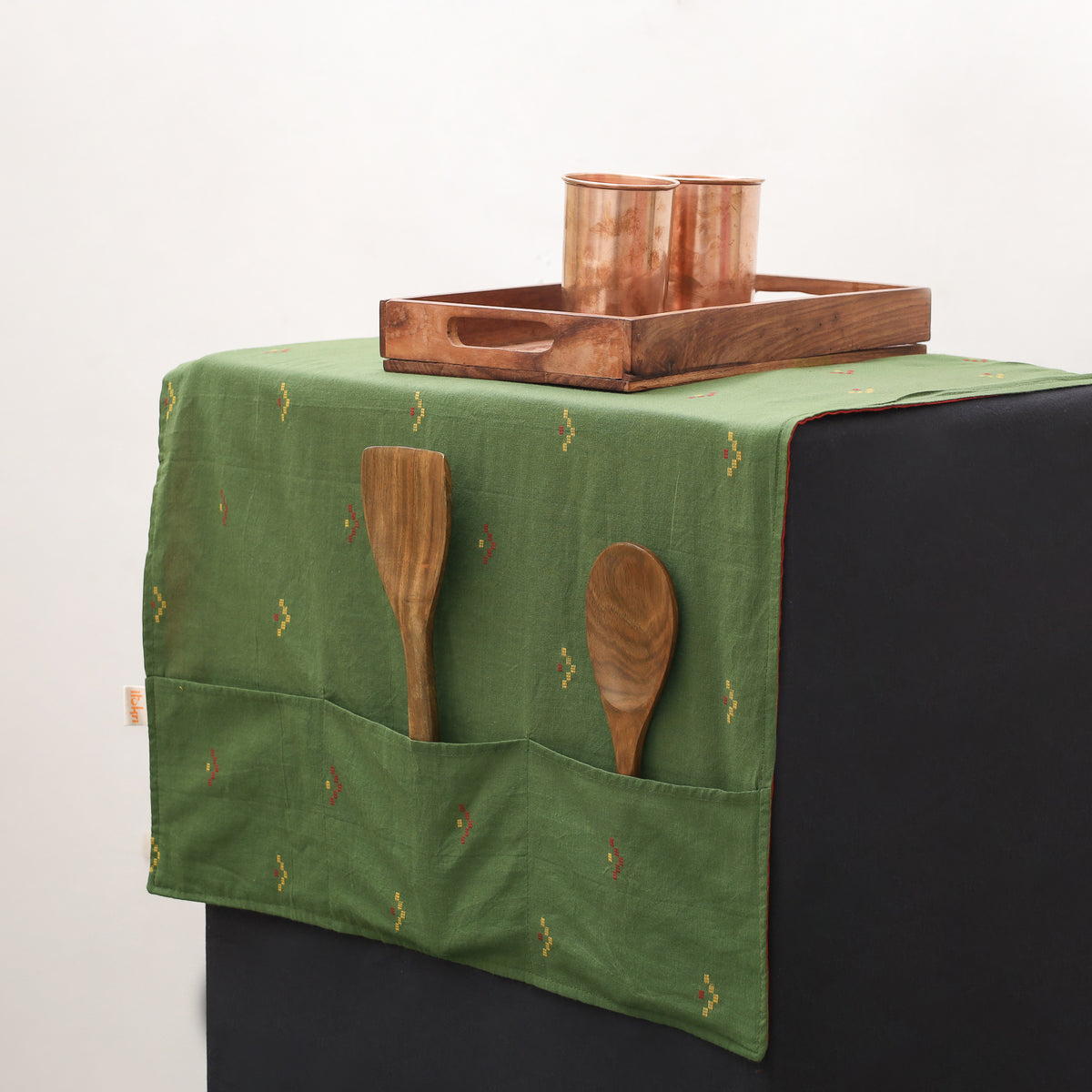 Handmade fridge top cover with 6 side utility pockets