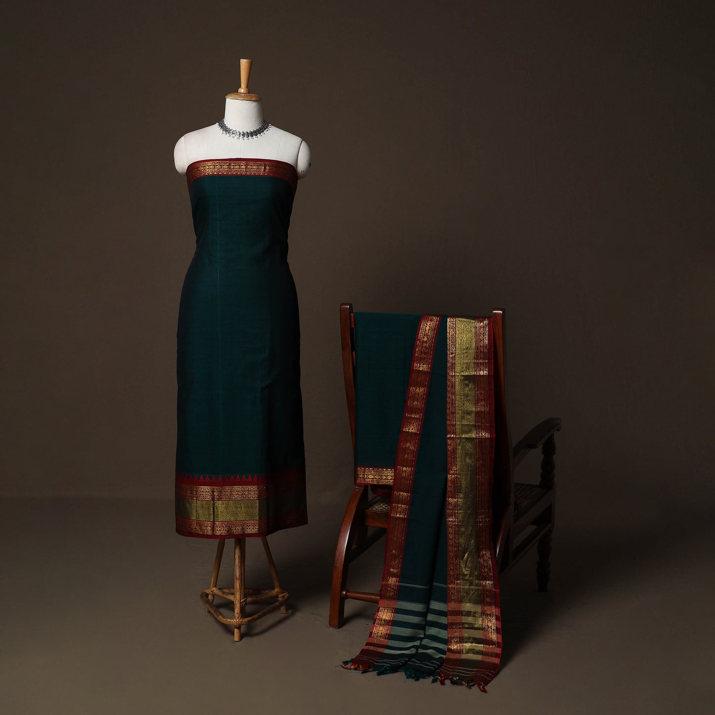 Dharwad Cotton 3pc Plain Unstitched Dress Material Suit Set with Zari Border 12
