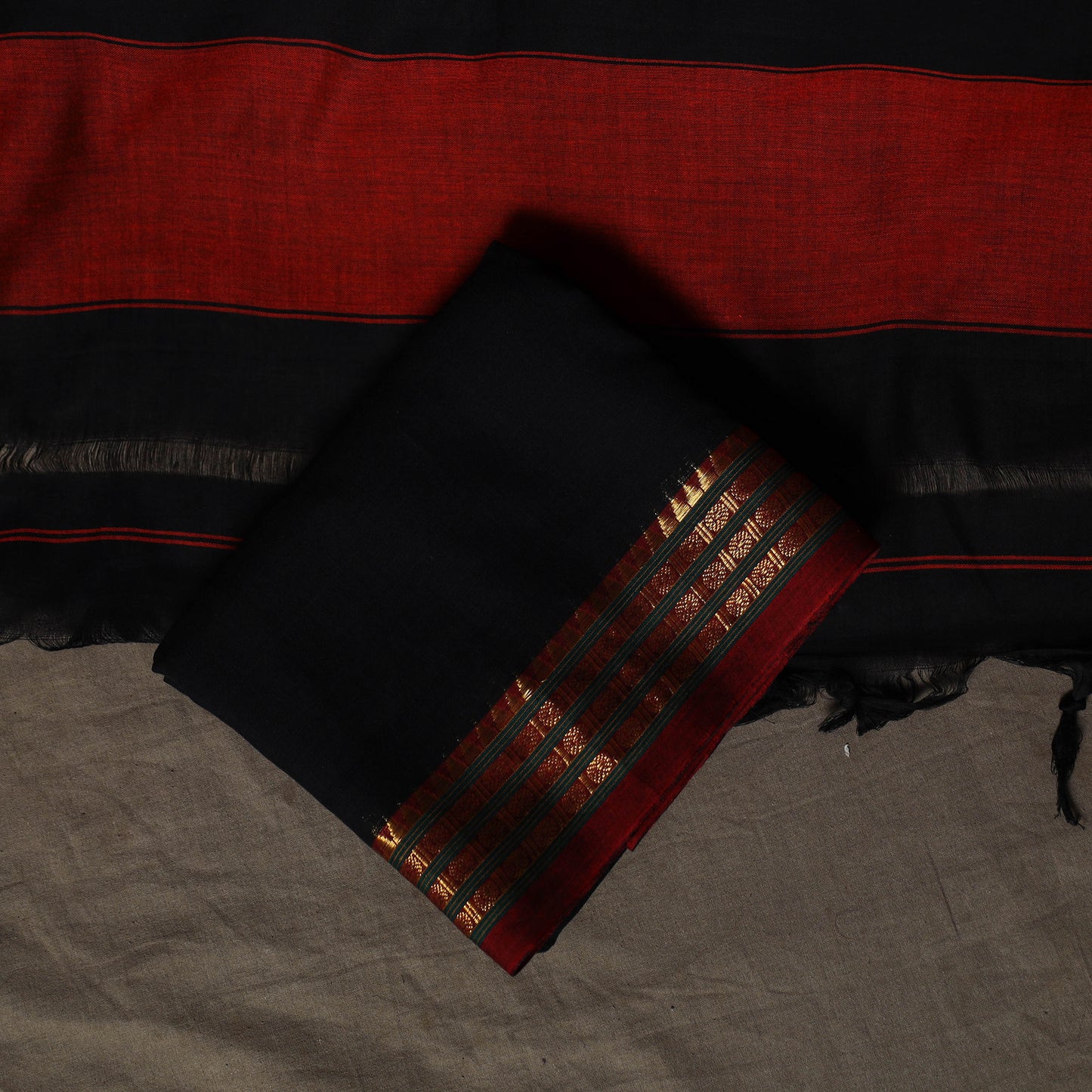 Dharwad Cotton 3pc Plain Unstitched Dress Material Suit Set with Zari Border 13