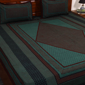 Green - cotton bagh double bedsheet with pillow covers 13