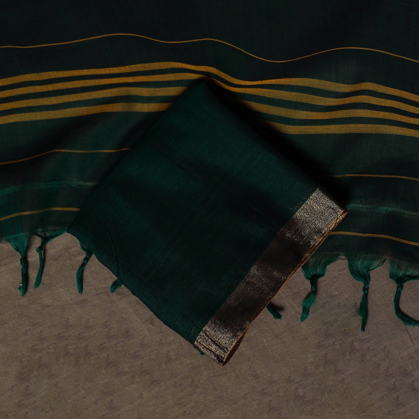 Dharwad Cotton 3pc Plain Unstitched Dress Material Suit Set with Zari Border 18