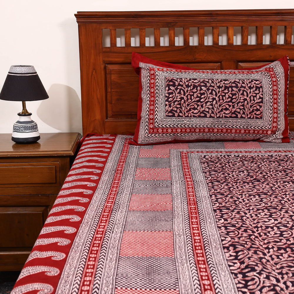 Red - Cotton Bagh Print Double Bedsheet with Pillow Covers 15