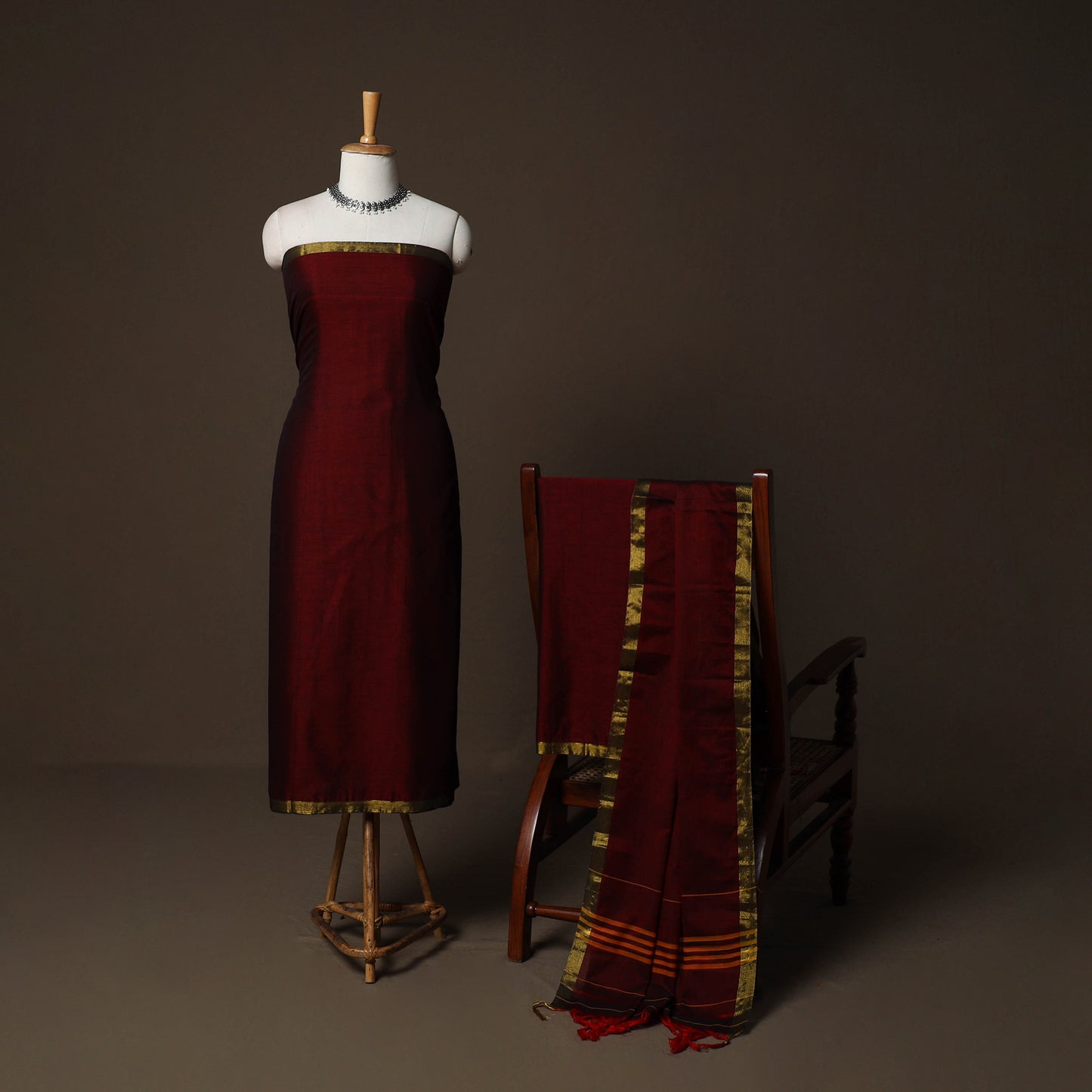 Dharwad Cotton 3pc Plain Unstitched Dress Material Suit Set with Zari Border 21