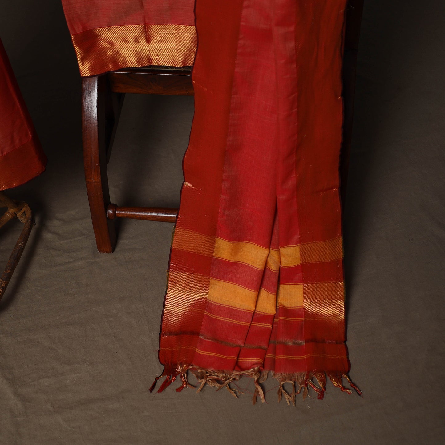 Dharwad Cotton 3pc Plain Unstitched Dress Material Suit Set with Zari Border 25