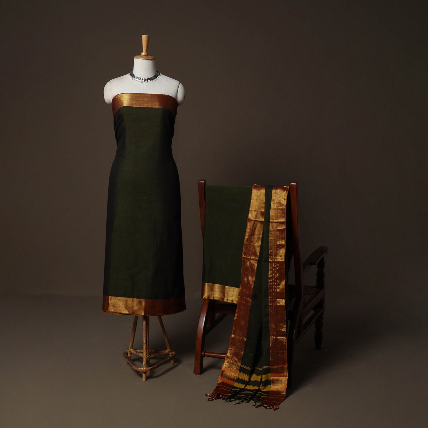 Dharwad Cotton 3pc Plain Unstitched Dress Material Suit Set with Zari Border 29
