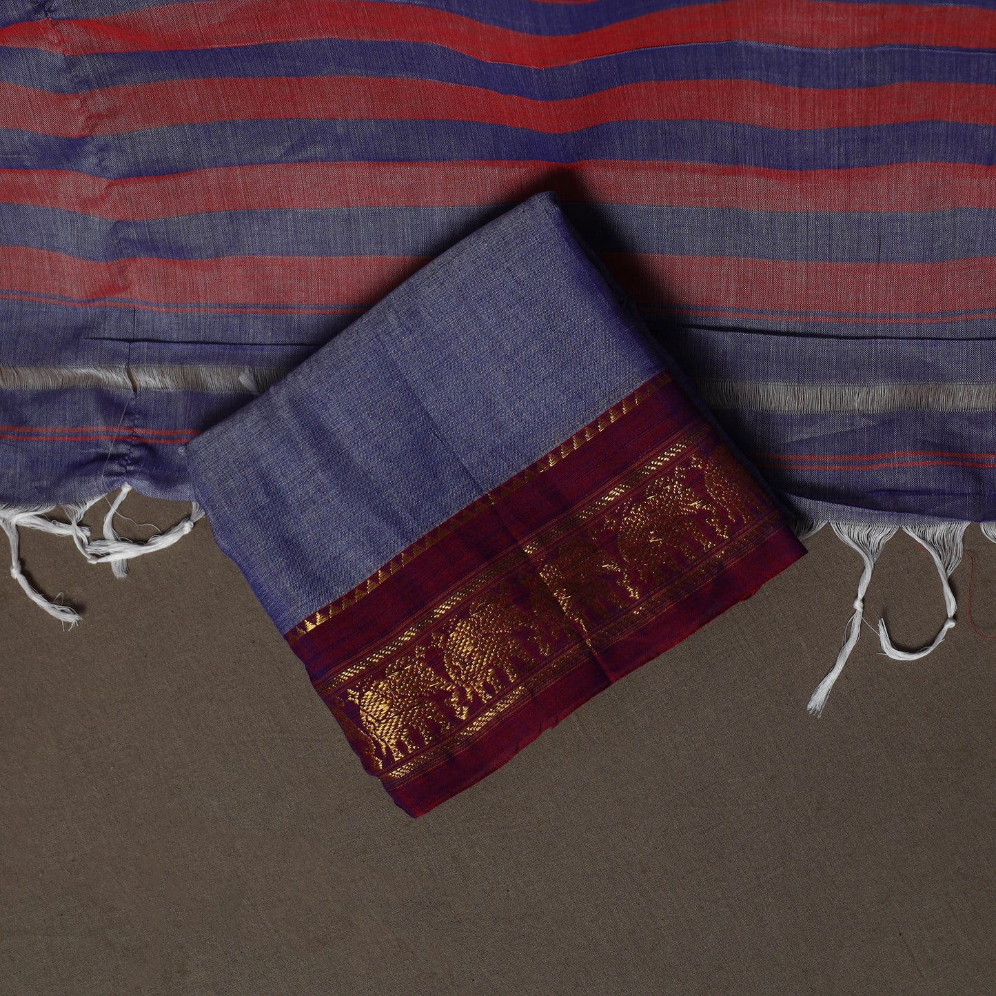 Dharwad Cotton 3pc Plain Unstitched Dress Material Suit Set with Zari Border 32