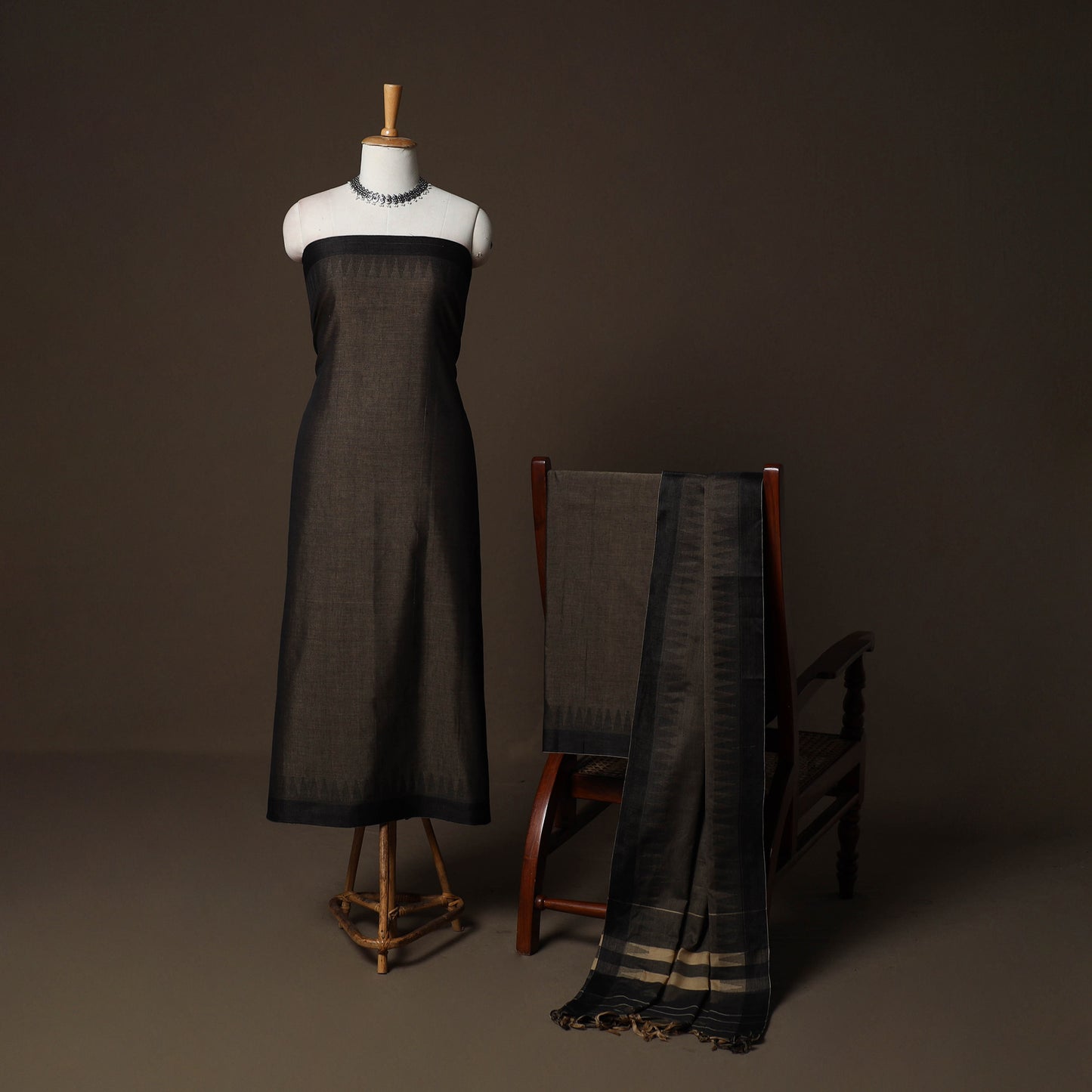 Dharwad Cotton 3pc Plain Unstitched Dress Material Suit Set with Woven Border 40