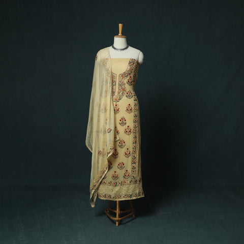 Pure Georgette Dress Material & Unstitched Suit Fabric | iTokri
