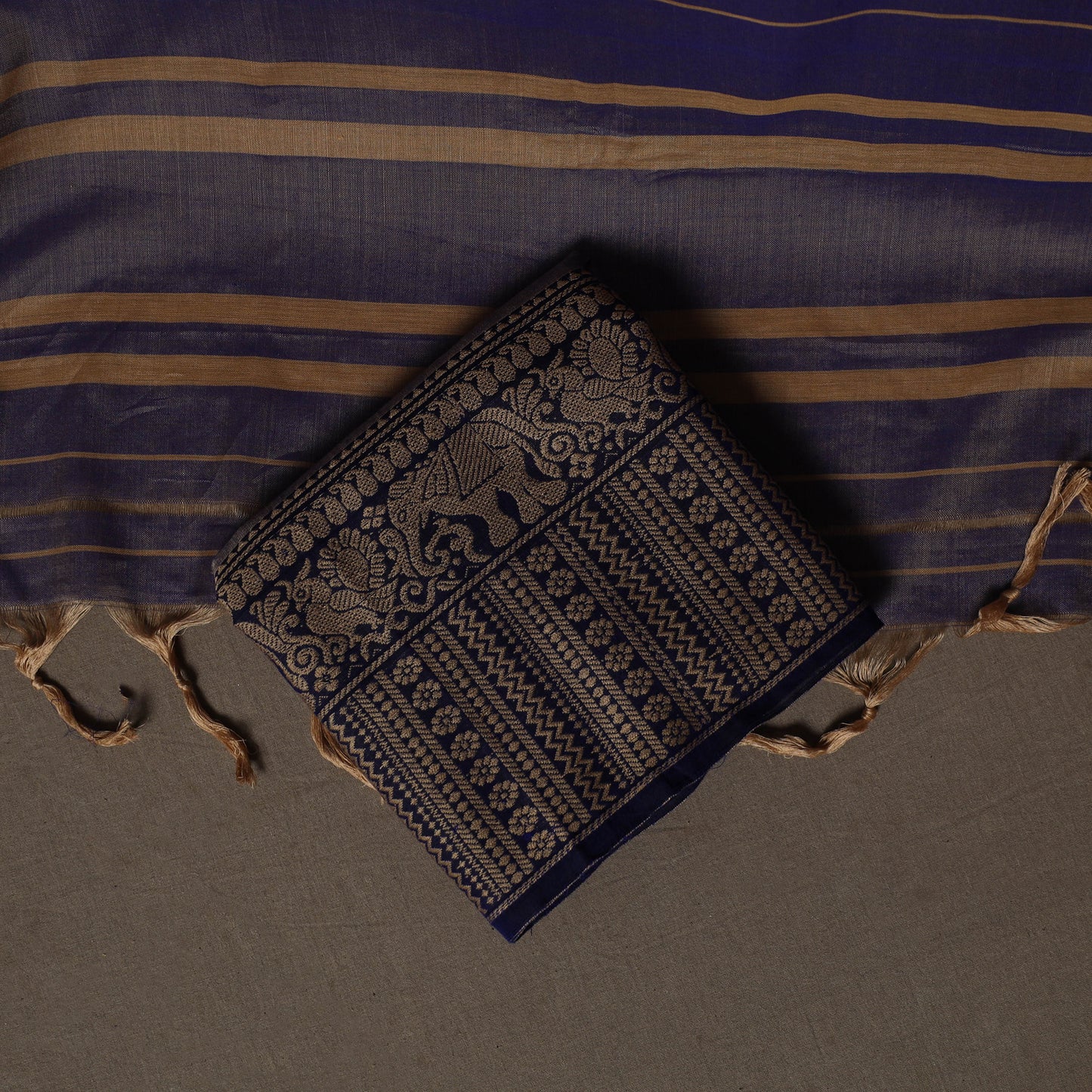 Dharwad Cotton 3pc Plain Unstitched Dress Material Suit Set with Woven Border 48