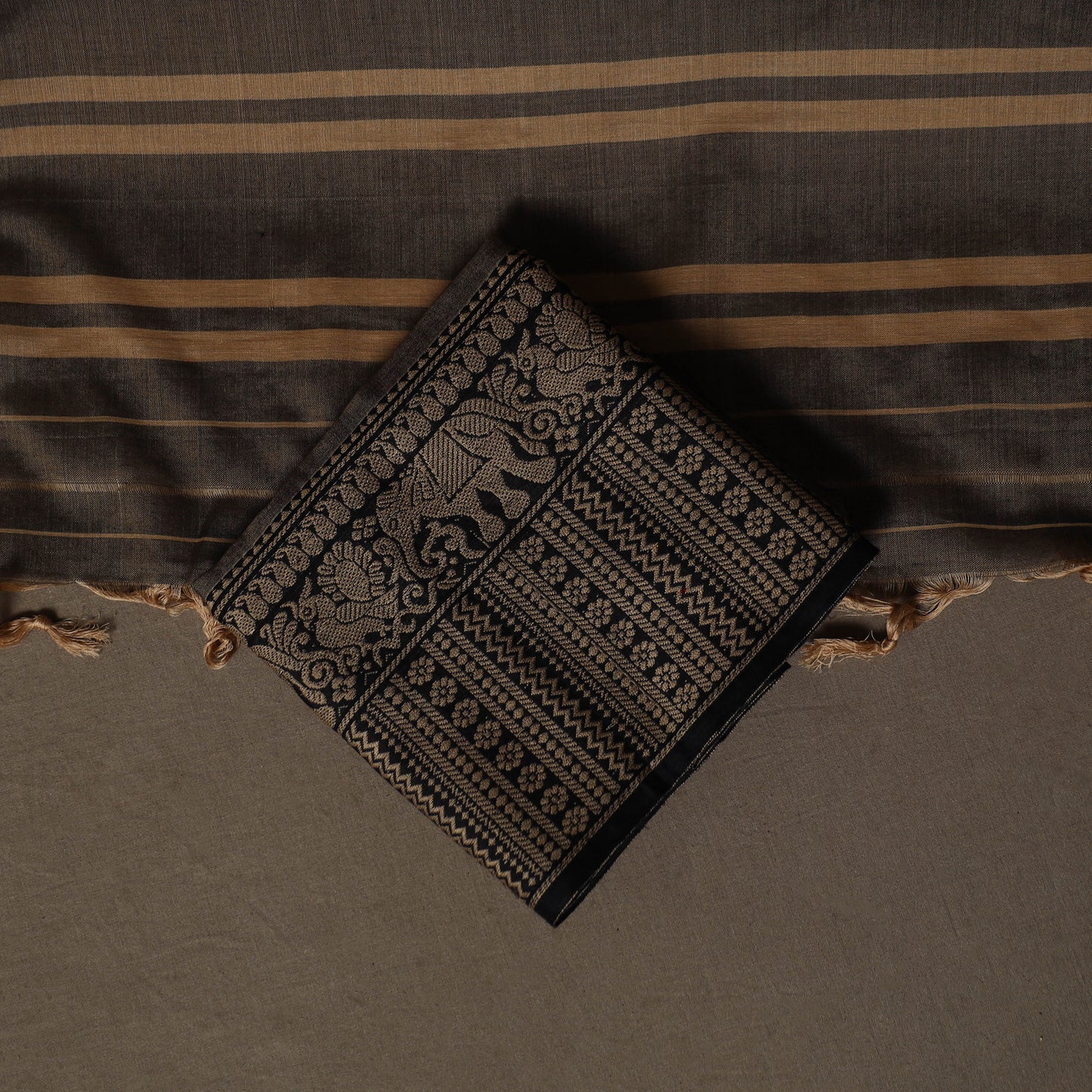Dharwad Cotton 3pc Plain Unstitched Dress Material Suit Set with Woven Border 50