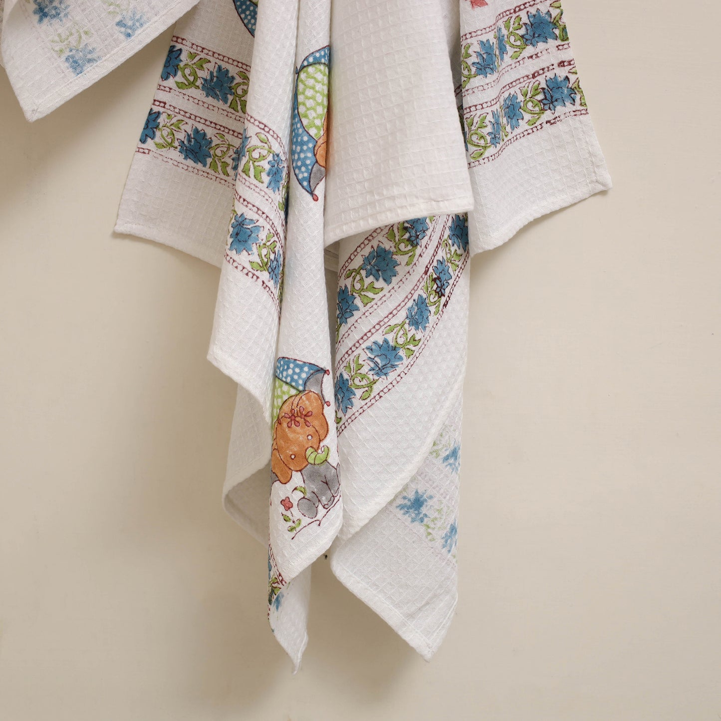 White - waffle weave cotton handwoven sanganeri towel (set