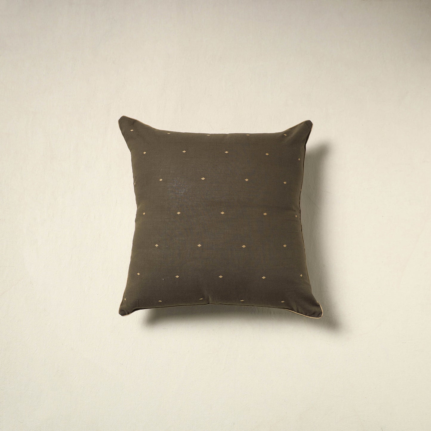 Jacquard Weave Cushion Cover (16 x 16 in) 08