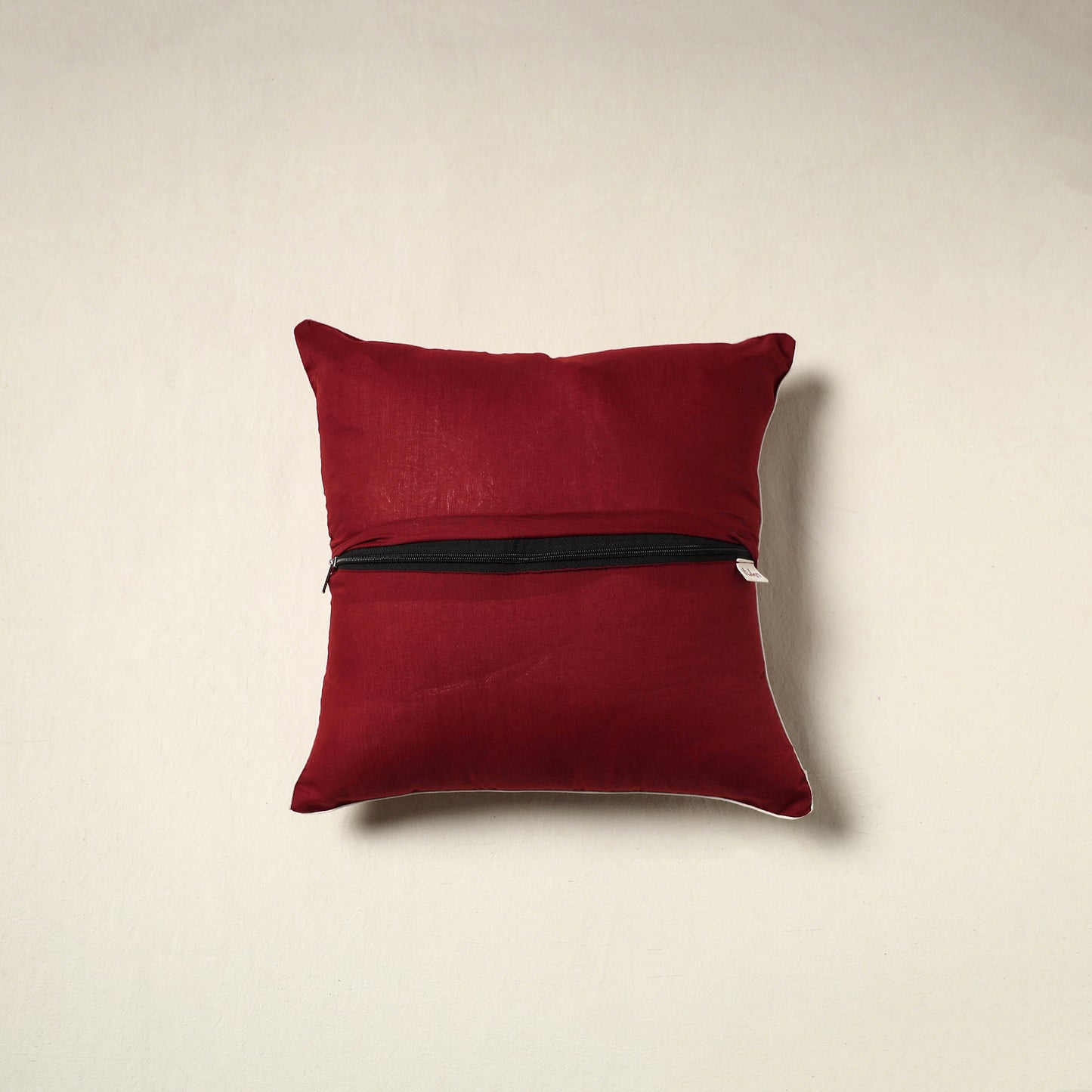 Jacquard Weave Cushion Cover (16 x 16 in) 09