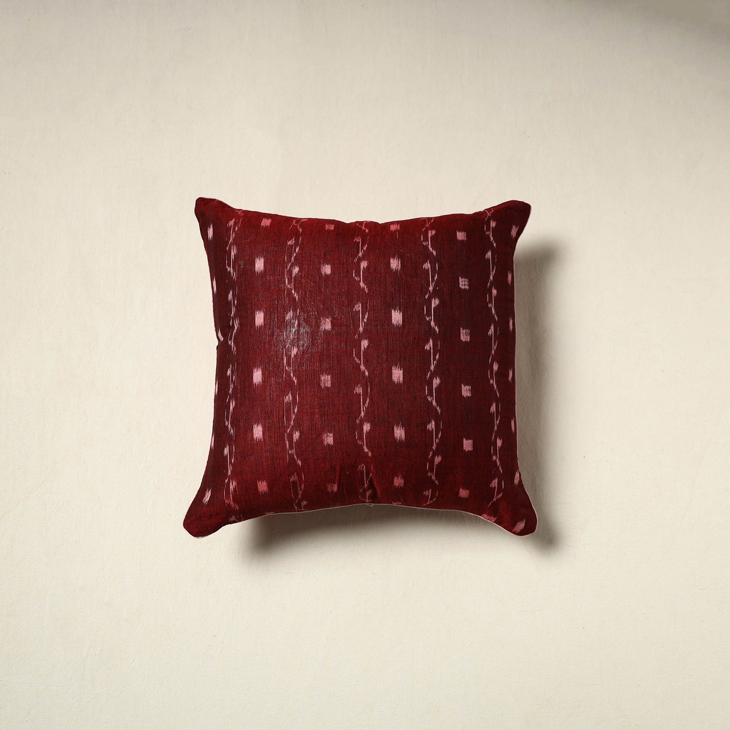 Pochampally Ikat Weave Cushion Cover (16 x 16 in) 10