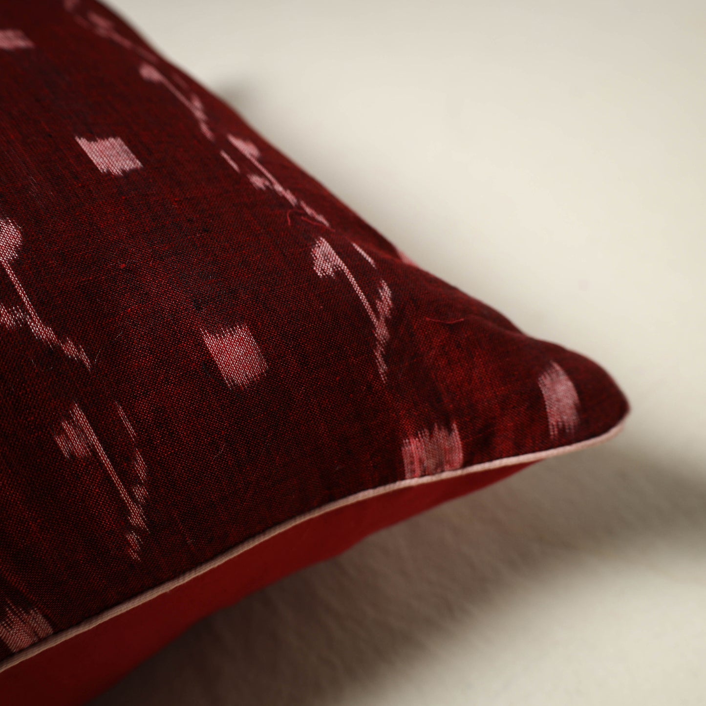Pochampally Ikat Weave Cushion Cover (16 x 16 in) 10