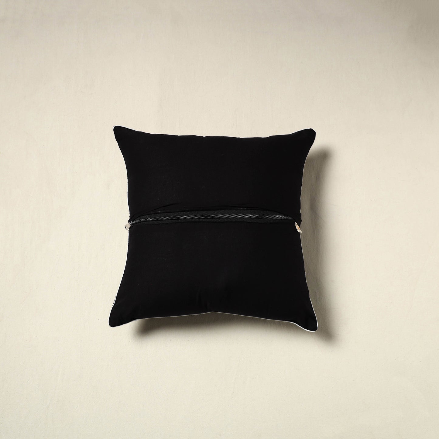 Pochampally Ikat Weave Cushion Cover (16 x 16 in) 11
