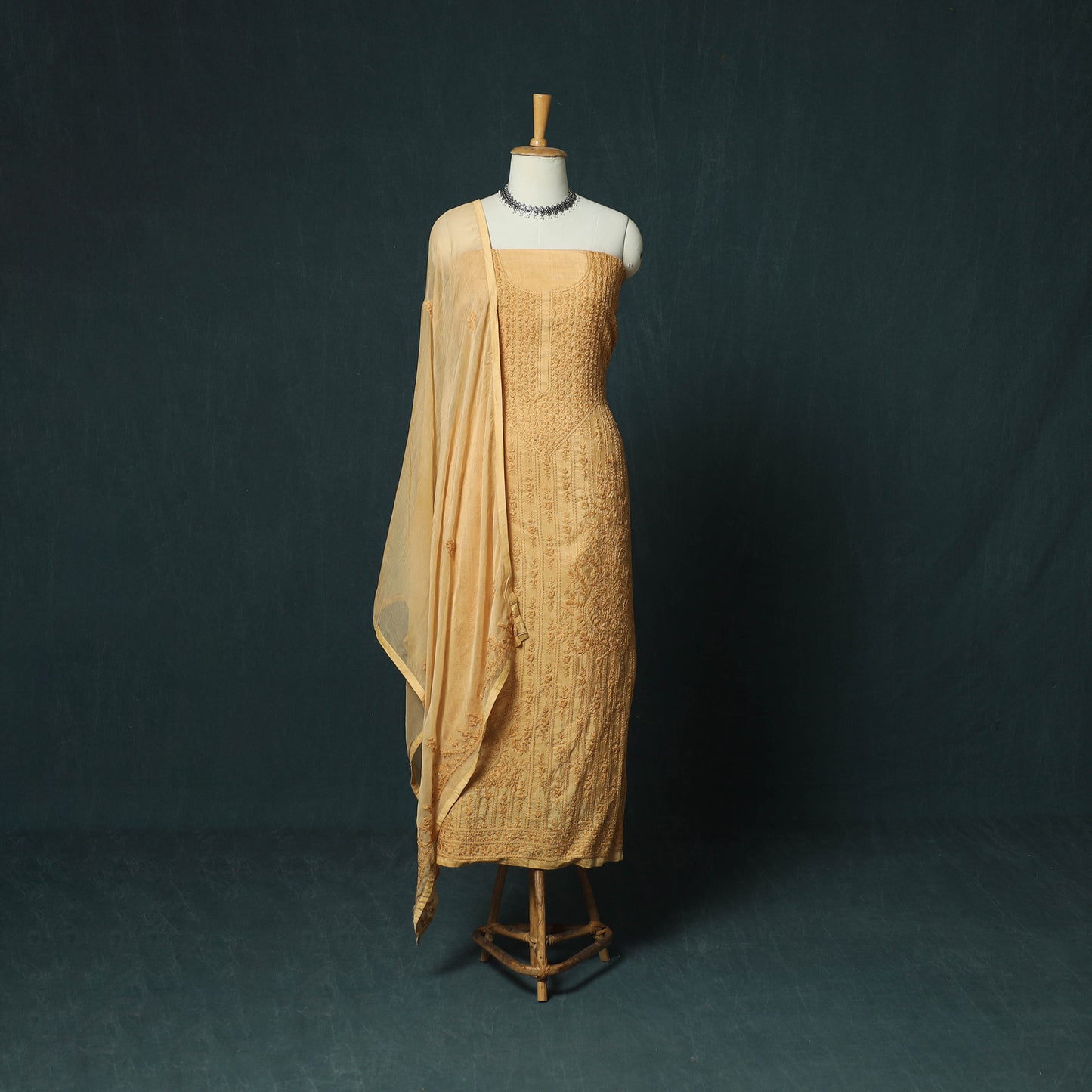 Hand Embroidered Muslin 3pc Unstitched Dress Material 26