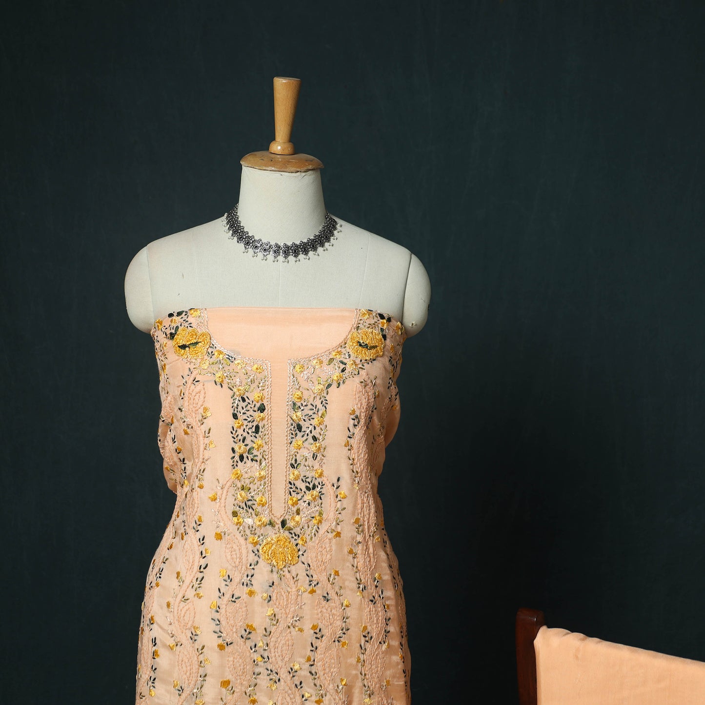 Hand Embroidered Muslin 3pc Unstitched Dress Material 27