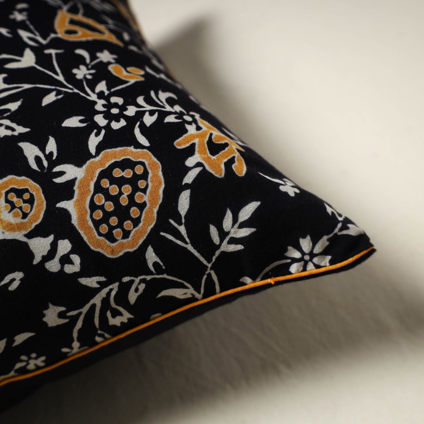 Sanganeri Hand Block Print Cushion Cover (16 x 16 in) 30