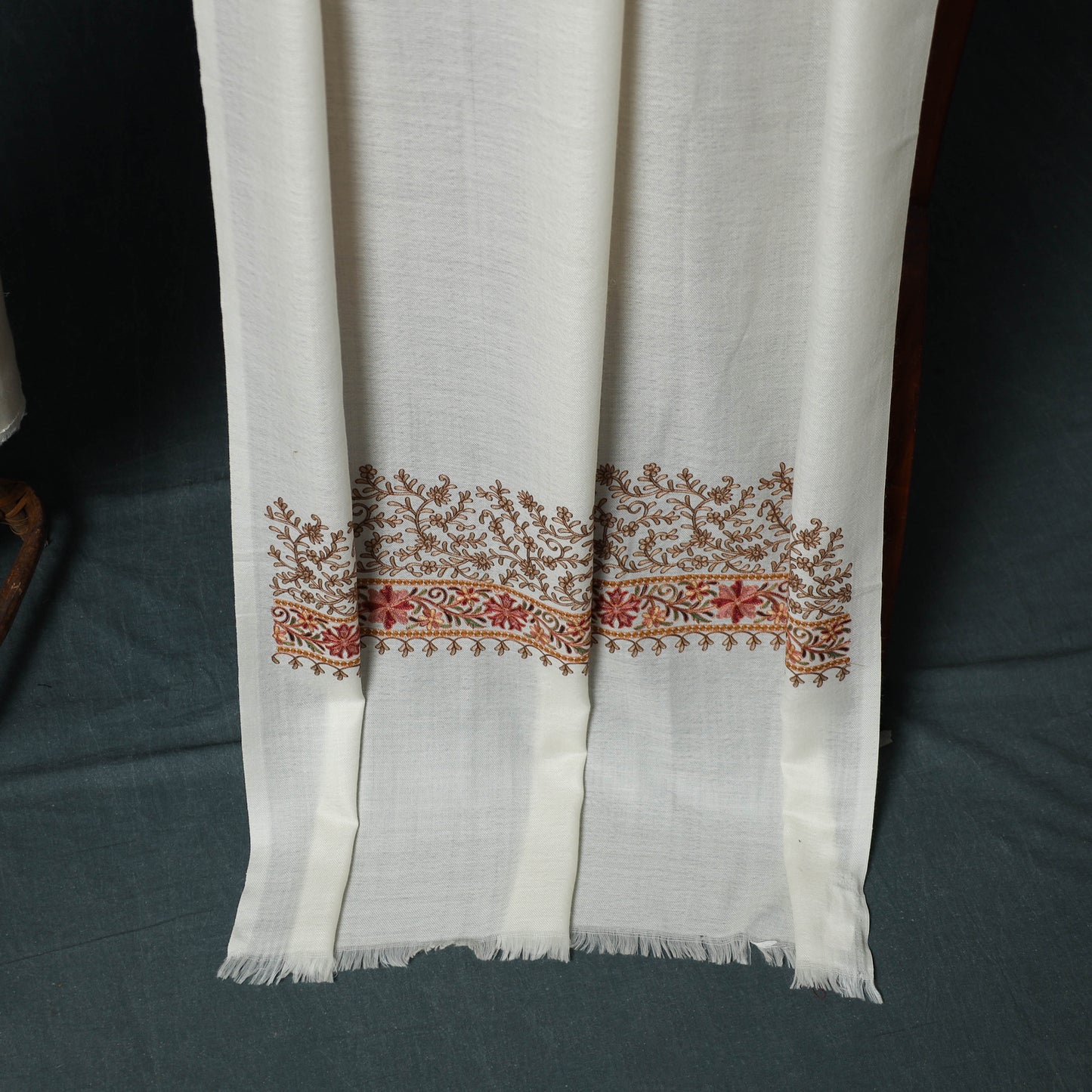 3pc Heavy Chain Stitch Embroidered Wool Unstitched Dress Material Suit Set 87