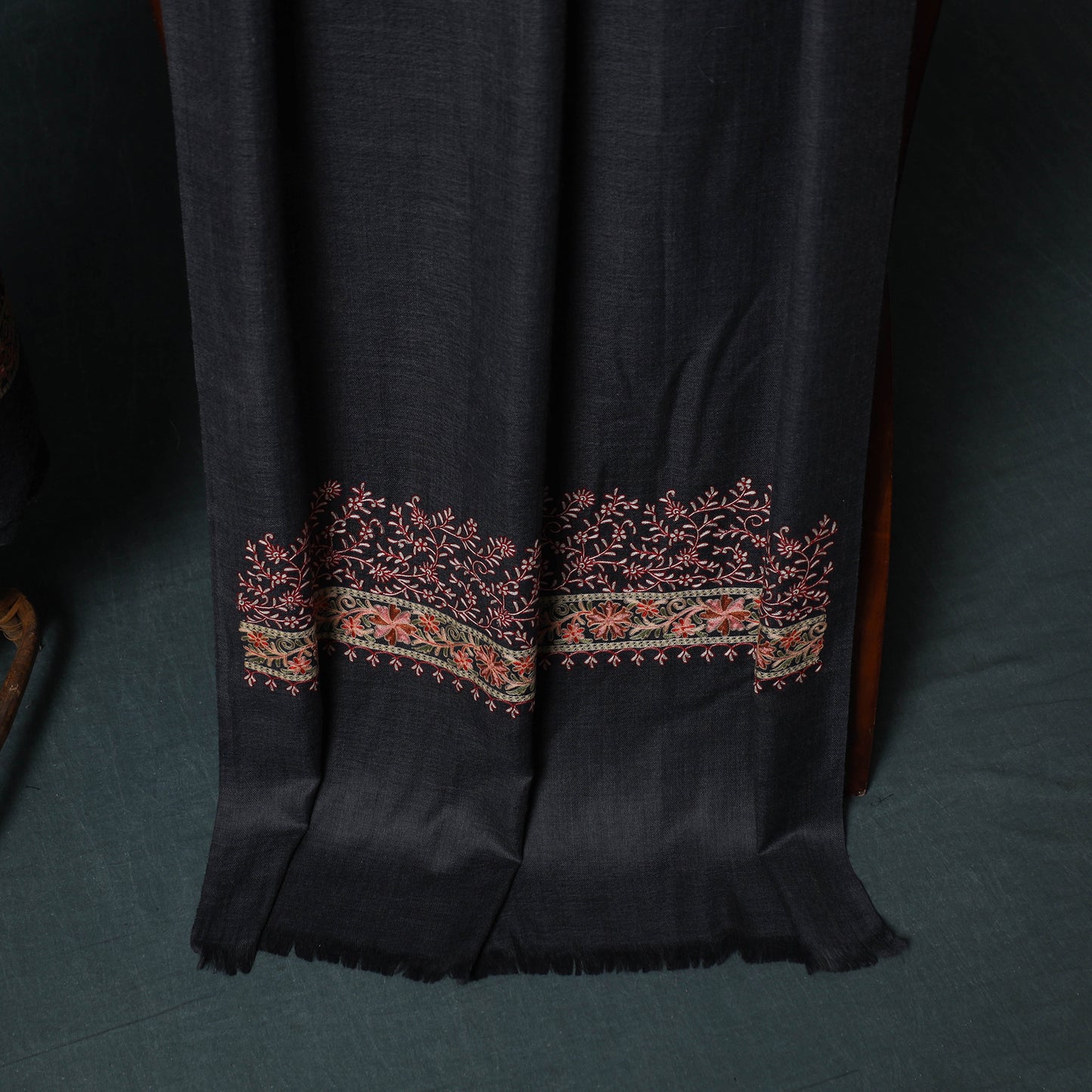 3pc Heavy Chain Stitch Embroidered Wool Unstitched Dress Material Suit Set 89