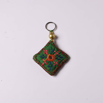 Handmade Mirror & Threadwork Keychain 120