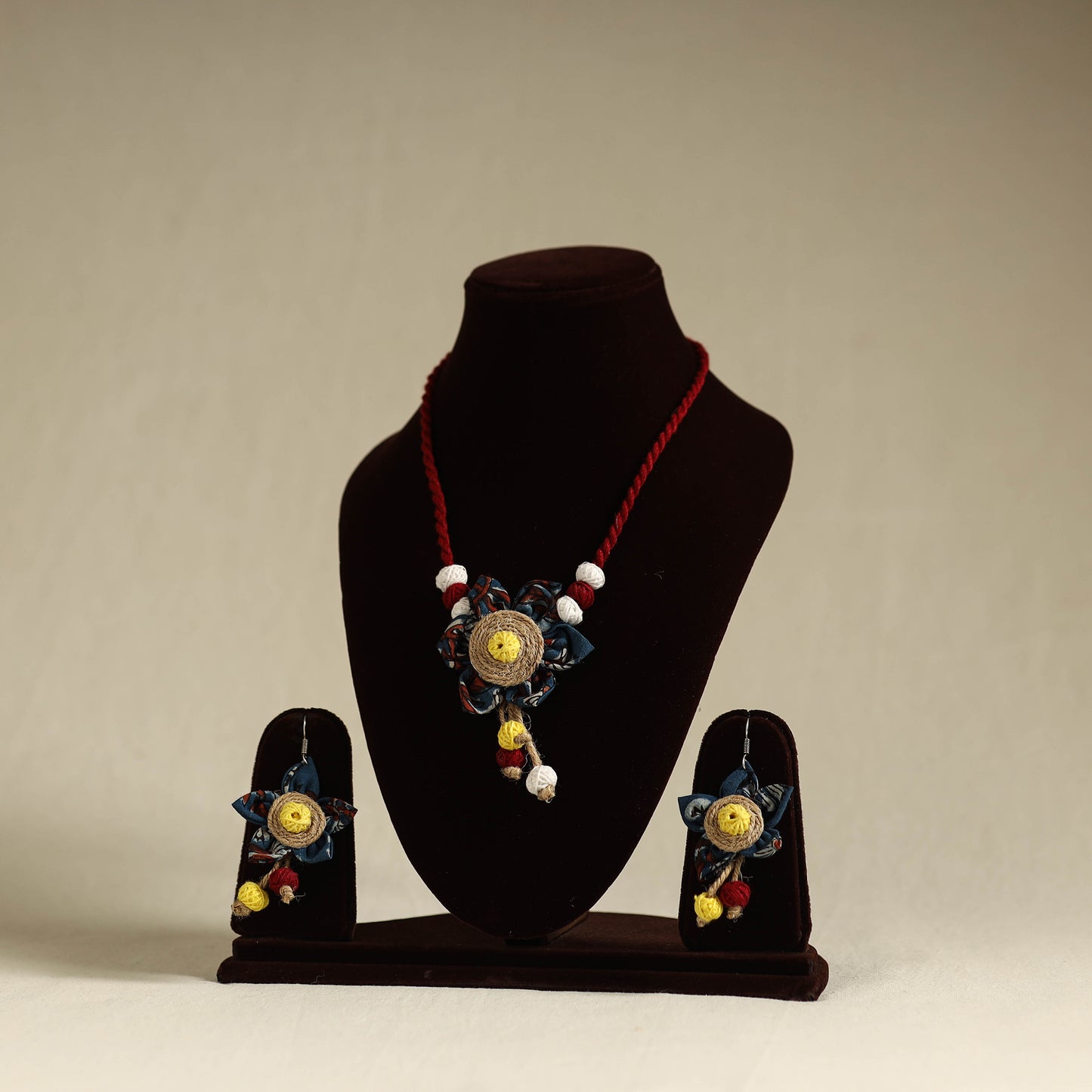  Handmade Jute Fabart Necklace Set