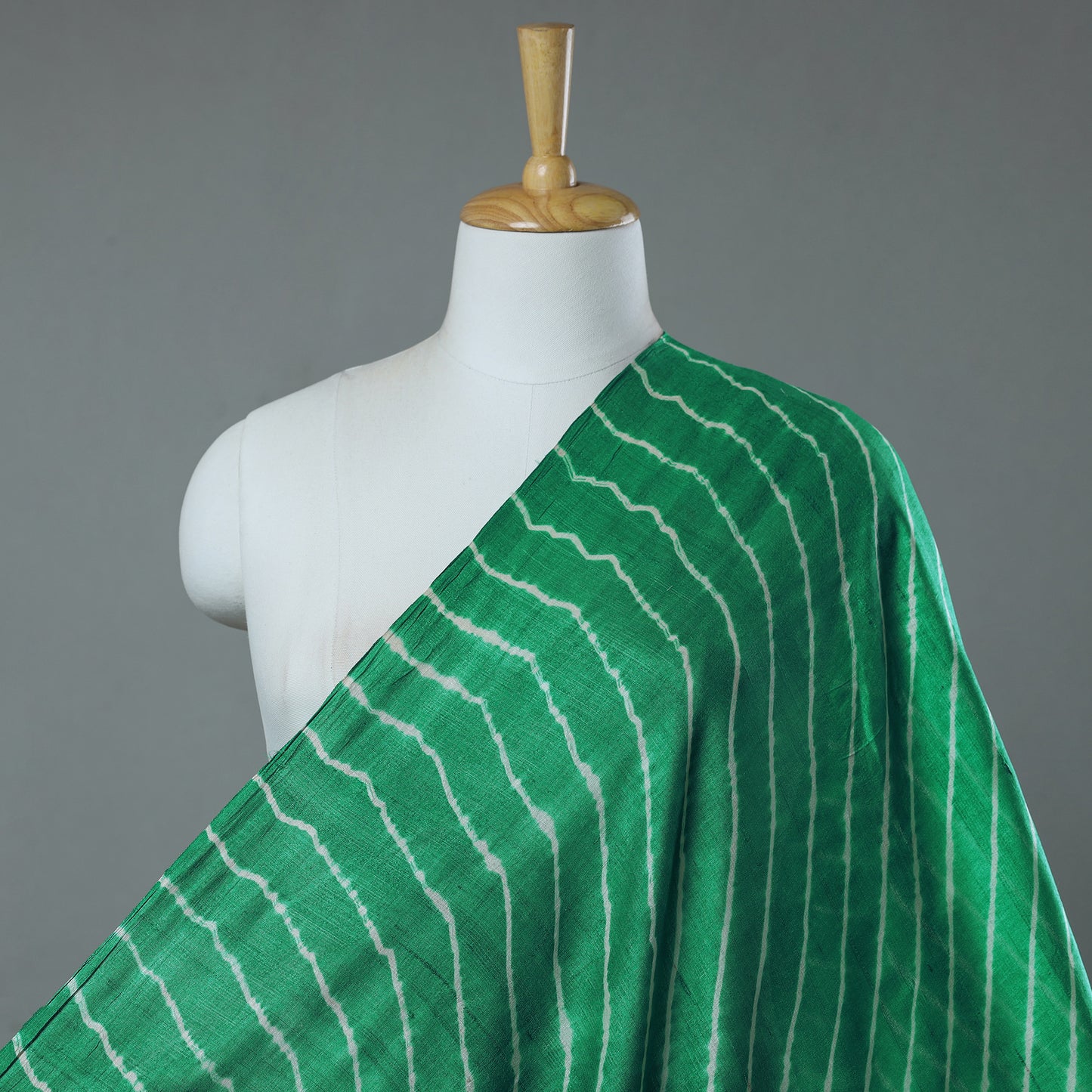 Green - Leheriya Tie-Dye Tussar Silk Handloom Fabric 40