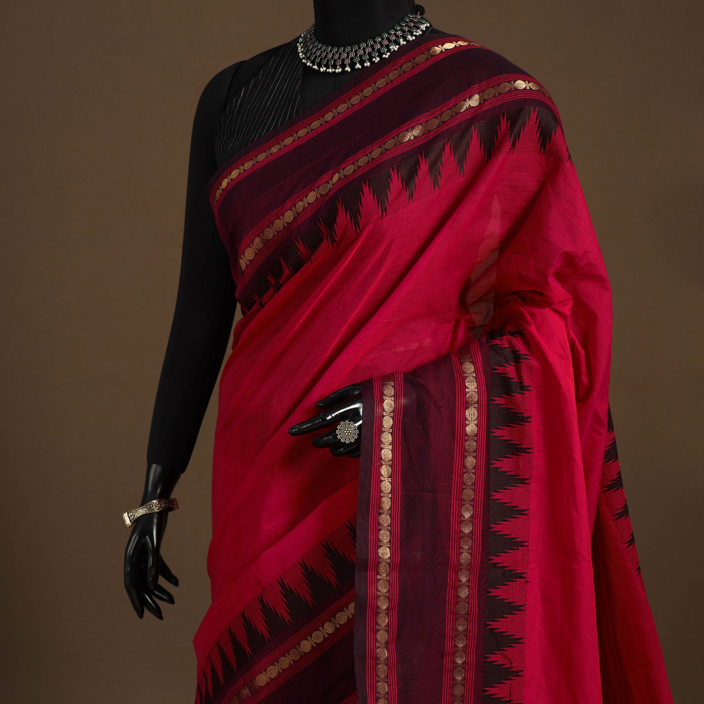 Red Kandangi Chettinad Cotton Saree with Border