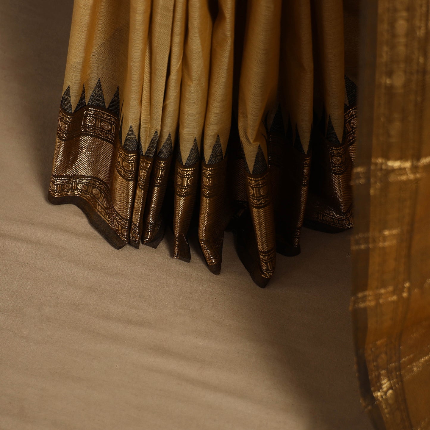 Beige - kandangi chettinad cotton saree with border 11