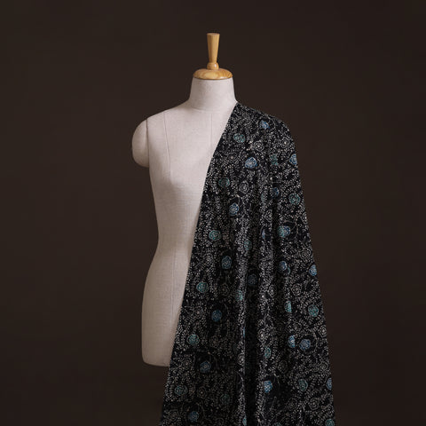 Hand Batik Indonesian Style Print Cotton Fabric 22
