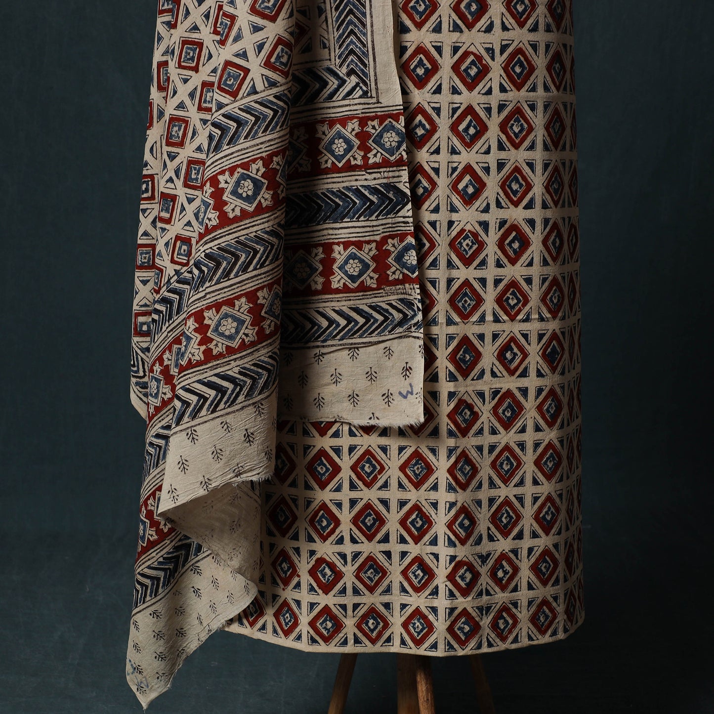 Pedana Hand Block Print Natural Dyed Cotton Kalamkari 2pc Unstitched Dress Material Kurta Set 02