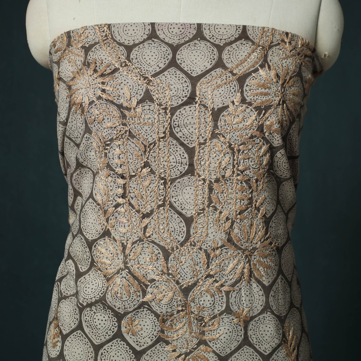 Lucknowi Chikankari Hand Embroidered Bagru Cotton Unstitched Kurta Material (2.5M) 06