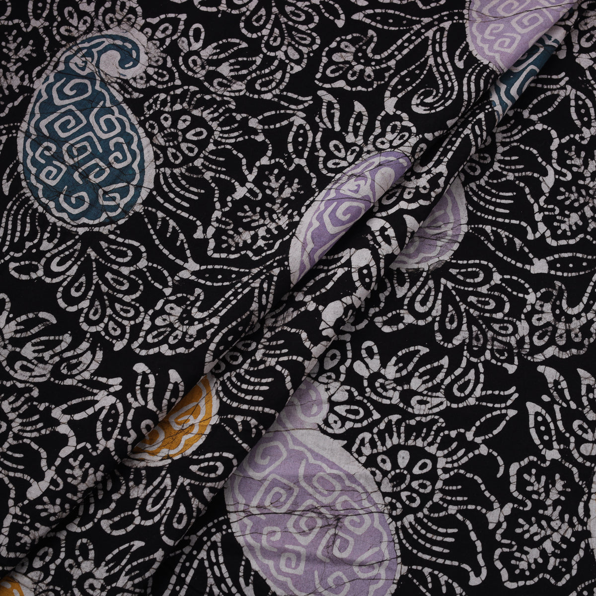 Hand Batik Indonesian Style Print Cotton Fabric 24