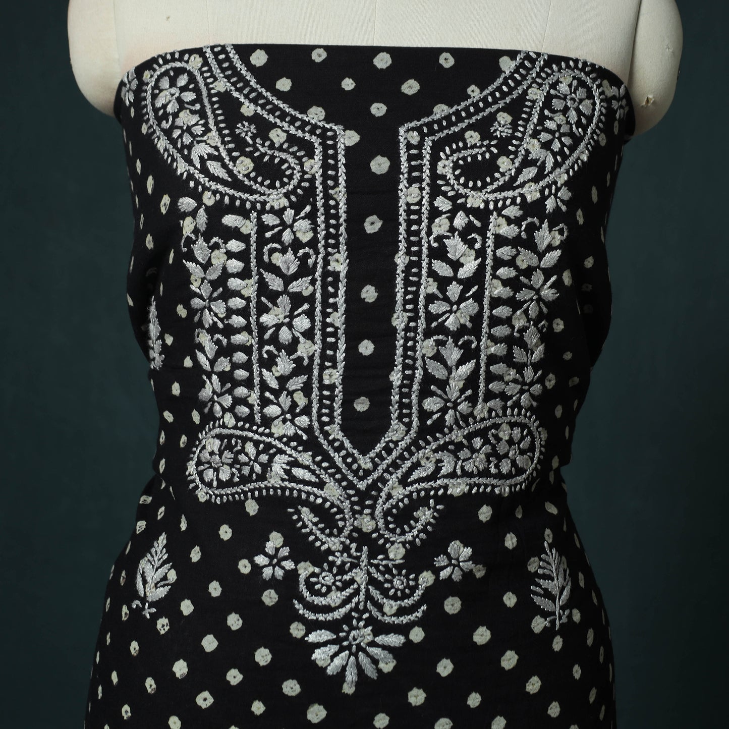 Lucknowi Chikankari Hand Embroidered Bandhani Cotton Unstitched Kurta Material (2.5M) 20