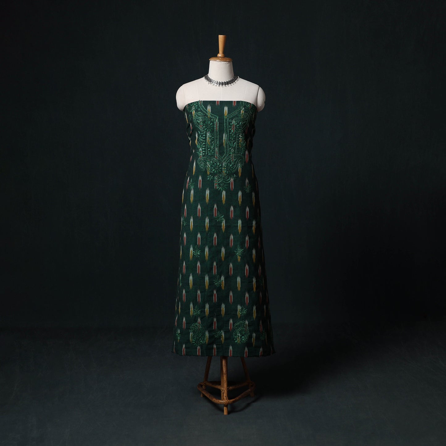 Chikankari Hand Embroidered Cotton Unstitched Kurta Material (3M) 02