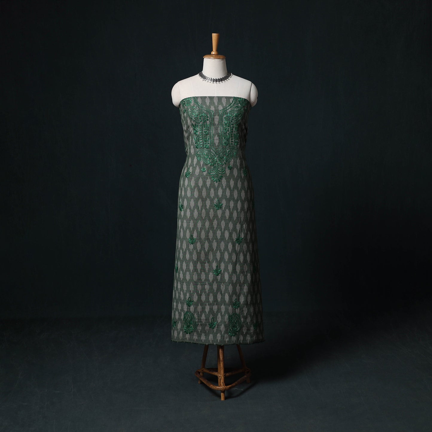 Chikankari Hand Embroidered Cotton Unstitched Kurta Material (3M) 05