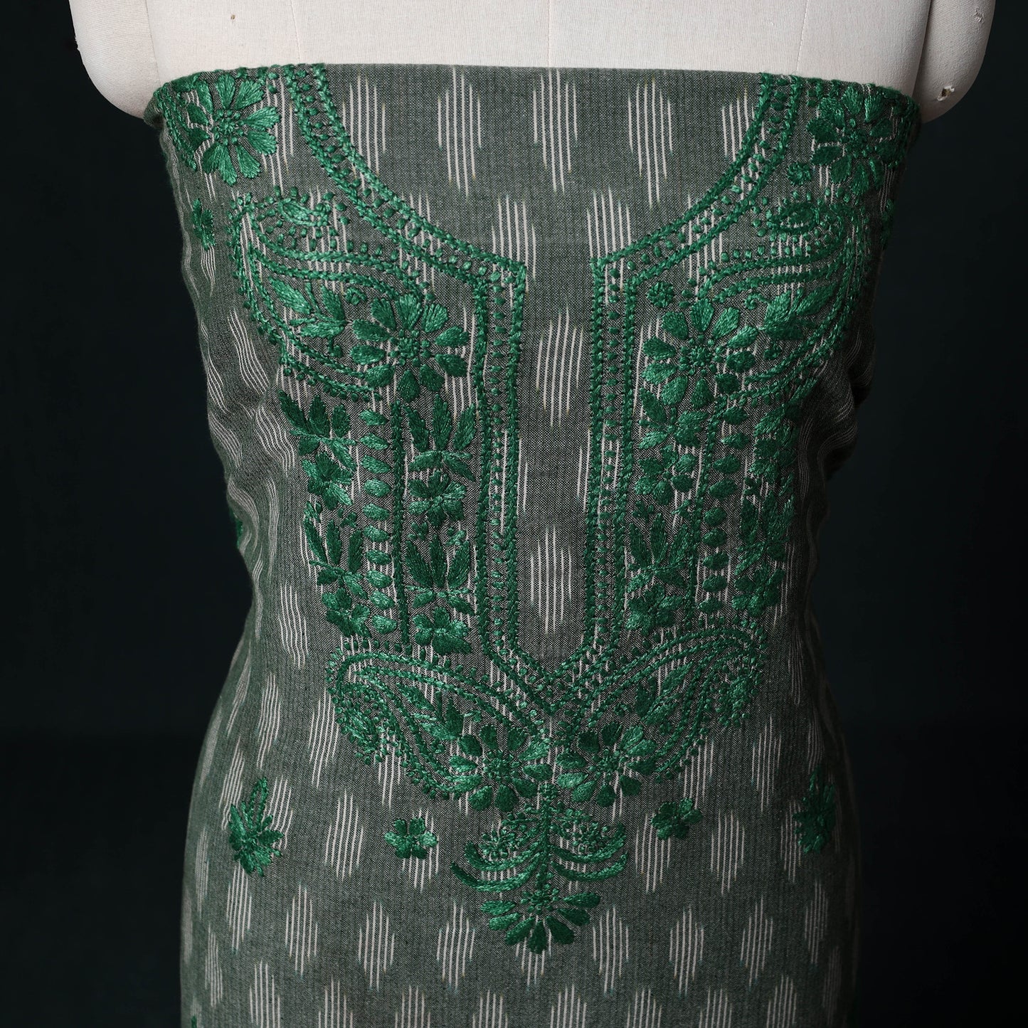Chikankari Hand Embroidered Cotton Unstitched Kurta Material (3M) 05