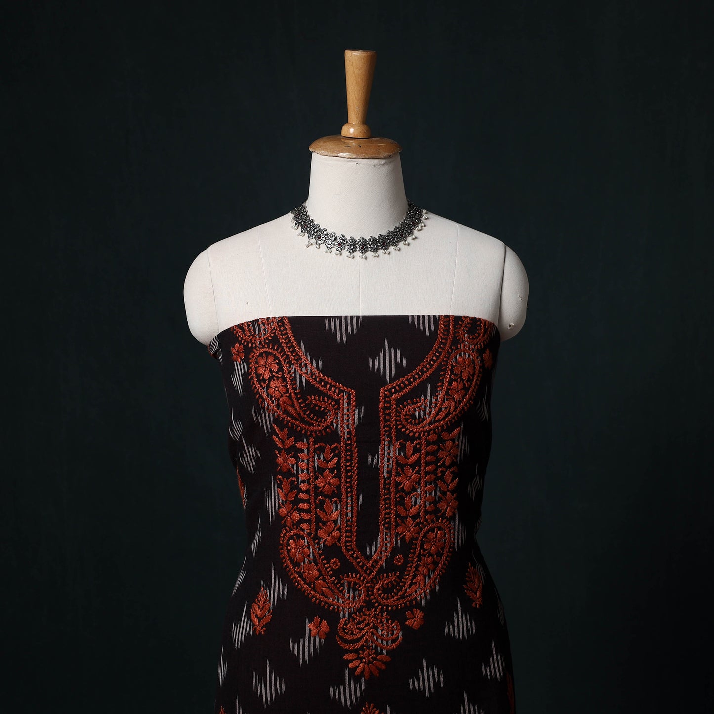 Chikankari Hand Embroidered Cotton Unstitched Kurta Material (3M) 06