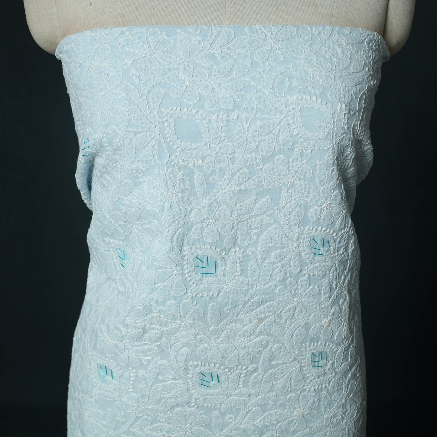 Lucknow Chikankari Parsi Style Hand Embroidered Pure Mul Cotton Unstitched Kurta Material (2.8M) 02