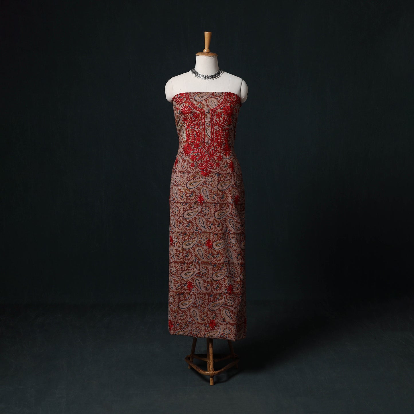 Chikankari Hand Embroidered Cotton Unstitched Kurta Material (3M) 18