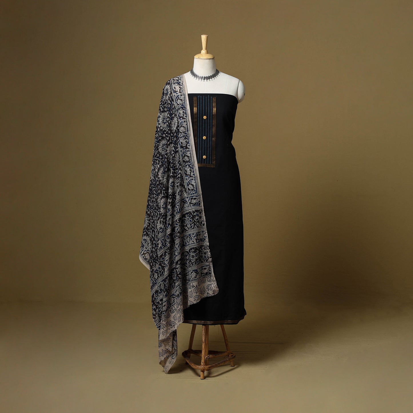 Black - Plain Cotton 3pc Unstitched Dress Material 07